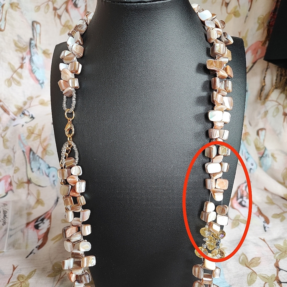 Mother of Pearl Seashell Sea Shell Extra Long Canary AB Beads Vintage Necklace - Picture 9 of 15